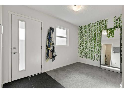 420 Harvest Grove Walk Ne, Calgary, AB - Indoor Photo Showing Other Room