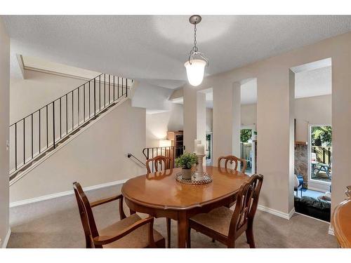 153 Woodglen Grove Sw, Calgary, AB - Indoor Photo Showing Dining Room