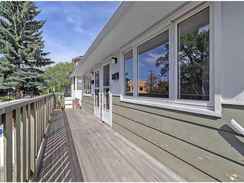 2610 15A Street Sw, Calgary, AB - Outdoor With Exterior