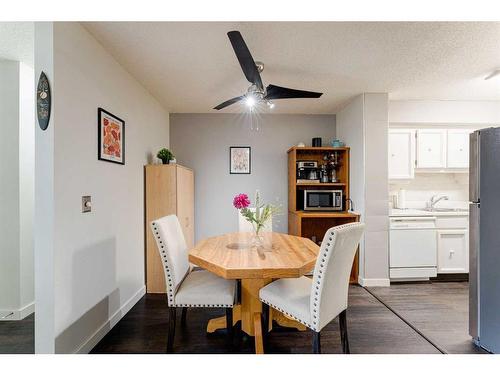 1502-544 Blackthorn Road Ne, Calgary, AB - Indoor Photo Showing Dining Room