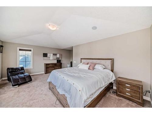 358 Mahogany Terrace Se, Calgary, AB - Indoor Photo Showing Bedroom