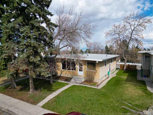 7116 Hunterville Road Nw, Calgary, AB - Outdoor