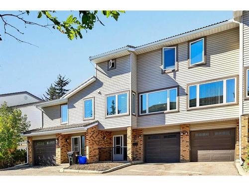 109 Coachway Lane Sw, Calgary, AB - Outdoor With Facade