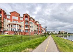 401-156 Country Village Circle NE Calgary, AB T3K 0E5