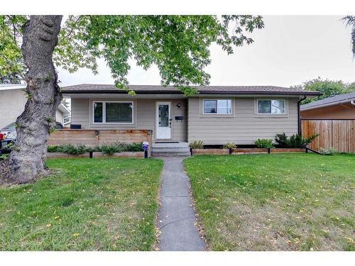 628 Aurora Place Se, Calgary, AB - Outdoor With Deck Patio Veranda