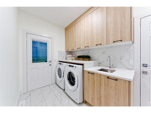 135 Elbow River Road, Rural Rocky View County, AB - Indoor Photo Showing Laundry Room