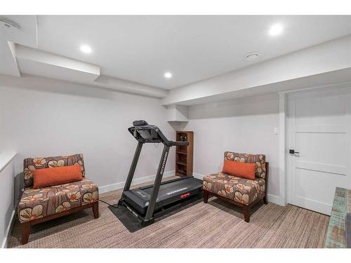 257-20 Midpark Crescent Se, Calgary, AB - Indoor Photo Showing Gym Room