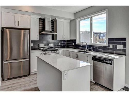 249 Creekside Boulevard, Calgary, AB - Indoor Photo Showing Kitchen