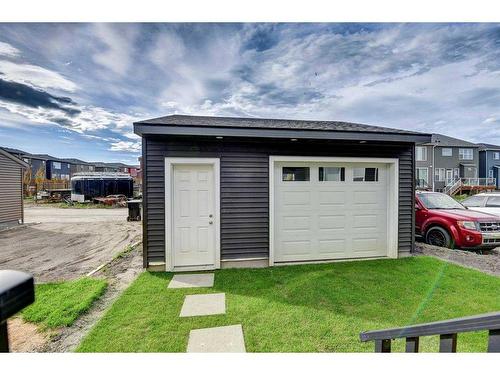 249 Creekside Boulevard, Calgary, AB - Outdoor