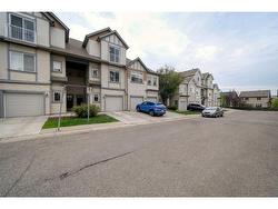 145-300 Evanscreek Court NW Calgary, AB T3P 0B7