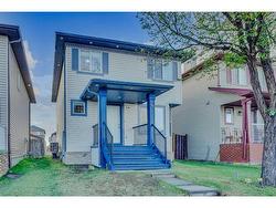 41 Taralake Terrace NE Calgary, AB T3J 0A4