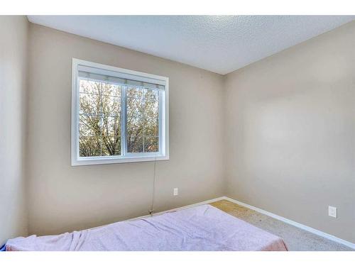 41 Taralake Terrace Ne, Calgary, AB - Indoor Photo Showing Bedroom