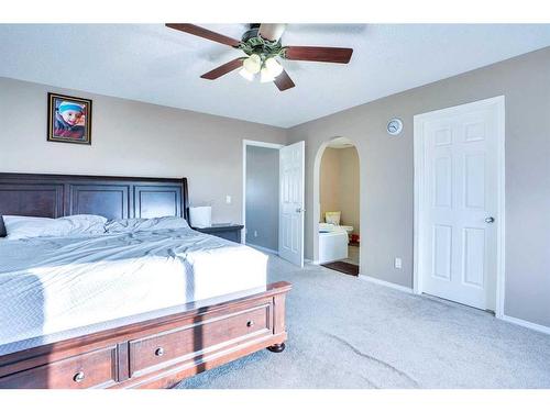 41 Taralake Terrace Ne, Calgary, AB - Indoor Photo Showing Bedroom