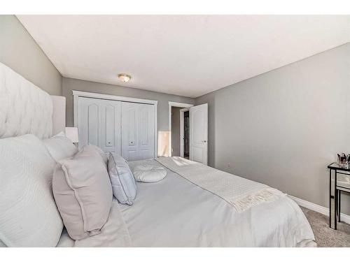 68 Templeby Way Ne, Calgary, AB - Indoor Photo Showing Bedroom