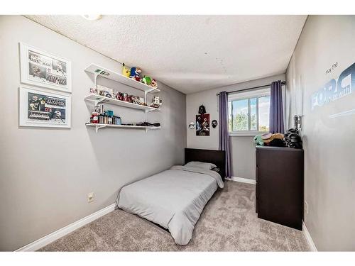 68 Templeby Way Ne, Calgary, AB - Indoor Photo Showing Bedroom