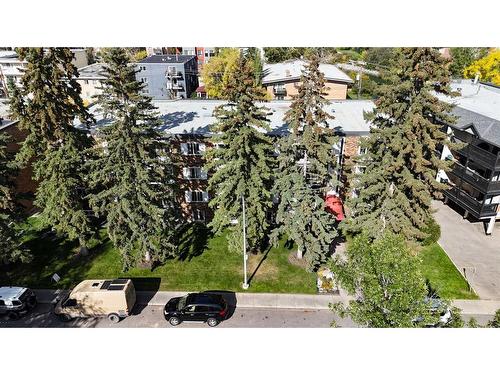 407-110 24 Avenue Sw, Calgary, AB - Outdoor With View