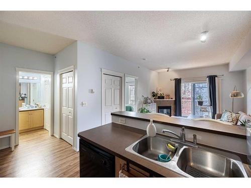 8314-70 Panamount Drive Nw, Calgary, AB - Indoor Photo Showing Kitchen With Double Sink