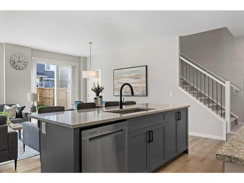 124 Masters Street Se, Calgary, AB - Indoor Photo Showing Kitchen