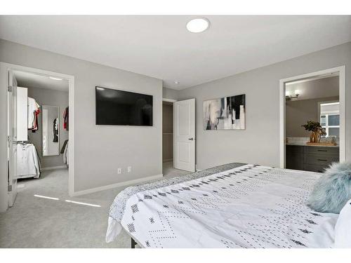 124 Masters Street Se, Calgary, AB - Indoor Photo Showing Bedroom