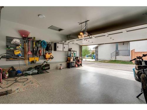 49 Sage Meadows Terrace Nw, Calgary, AB - Indoor Photo Showing Garage