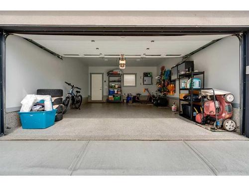 49 Sage Meadows Terrace Nw, Calgary, AB - Indoor Photo Showing Garage