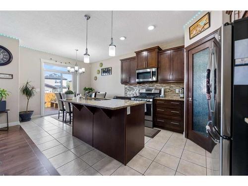 545 Saddlelake Drive Ne, Calgary, AB - Indoor Photo Showing Kitchen With Upgraded Kitchen