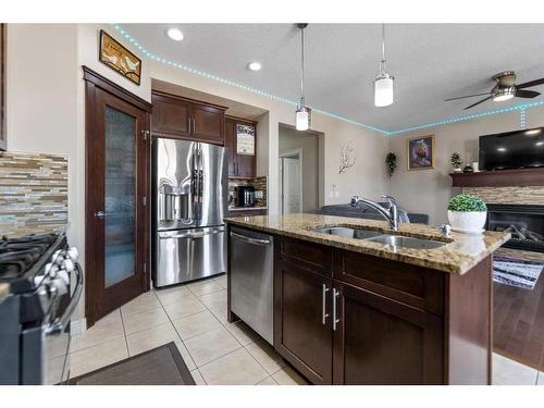 545 Saddlelake Drive Ne, Calgary, AB - Indoor Photo Showing Kitchen With Double Sink With Upgraded Kitchen