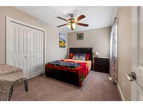 545 Saddlelake Drive Ne, Calgary, AB - Indoor Photo Showing Bedroom