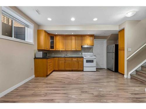 545 Saddlelake Drive Ne, Calgary, AB - Indoor Photo Showing Kitchen