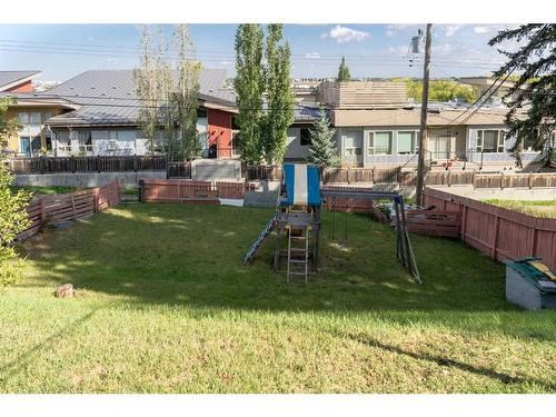 4412 Centre A Street Ne, Calgary, AB - Outdoor