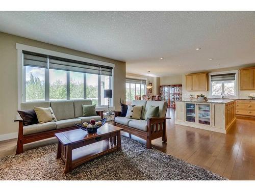 521 Aspen Glen Place Sw, Calgary, AB - Indoor Photo Showing Living Room