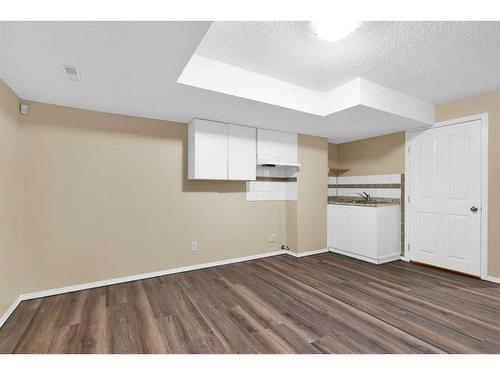 116 Cramond Green Se, Calgary, AB - Indoor Photo Showing Other Room