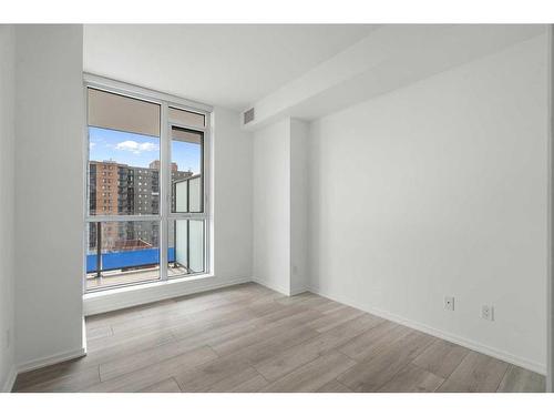 804-615 6 Avenue Se, Calgary, AB - Indoor Photo Showing Bathroom