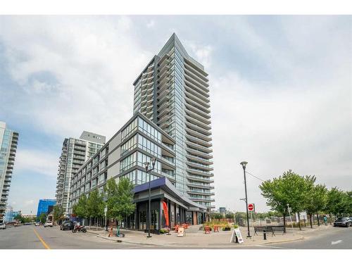 804-615 6 Avenue Se, Calgary, AB - Outdoor With Body Of Water With View