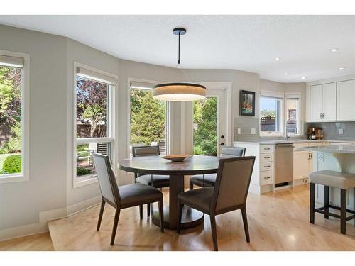 5970 Signal Ridge Heights Sw, Calgary, AB - Indoor Photo Showing Dining Room