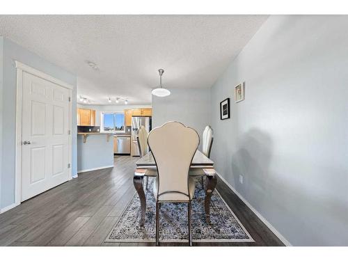 140 Eversyde Boulevard Sw, Calgary, AB - Indoor Photo Showing Dining Room