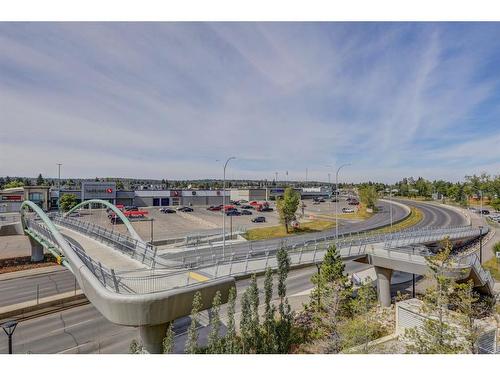 406-55 Spruce Place Sw, Calgary, AB - Outdoor With View