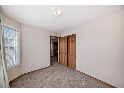 184 Bridlewood Road Sw, Calgary, AB - Indoor Photo Showing Other Room