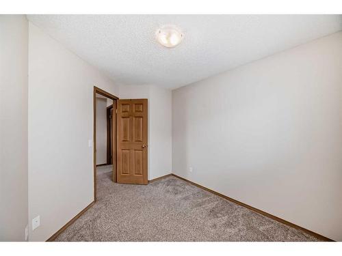 184 Bridlewood Road Sw, Calgary, AB - Indoor Photo Showing Other Room