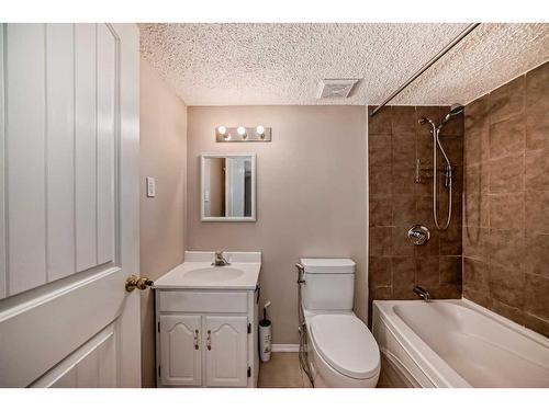 184 Bridlewood Road Sw, Calgary, AB - Indoor Photo Showing Bathroom