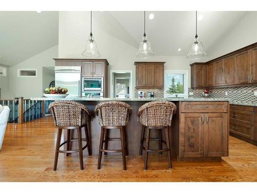 249 Elbow Ridge Haven, Rural Rocky View County, AB - Indoor Photo Showing Kitchen With Upgraded Kitchen