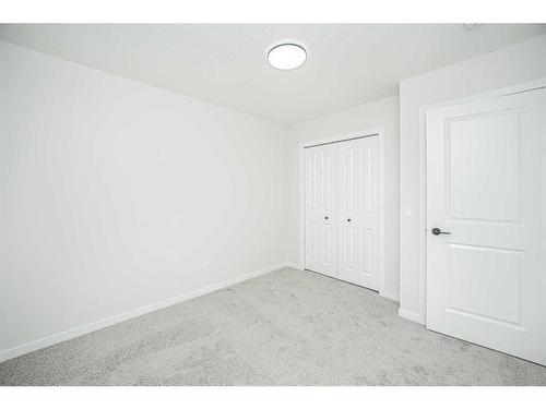 958 Bayview Rise Sw, Airdrie, AB - Indoor Photo Showing Other Room