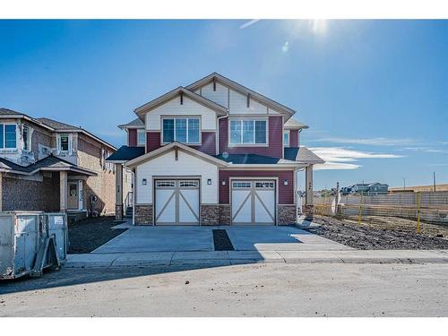 958 Bayview Rise Sw, Airdrie, AB - Outdoor With Facade