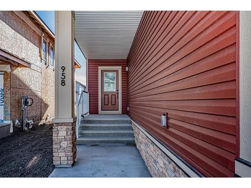 958 Bayview Rise Sw, Airdrie, AB - 