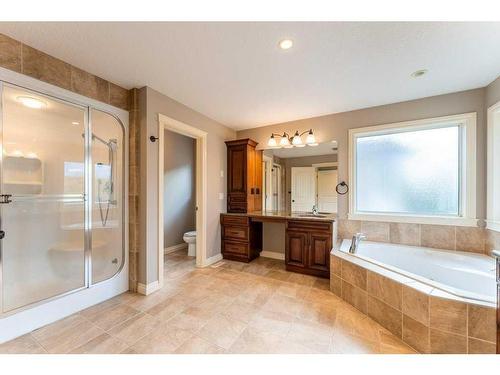 123 Arbour Crest Rise Nw, Calgary, AB - Indoor Photo Showing Bathroom