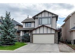 105 Everglade Circle SW Calgary, AB T2Y 4N3