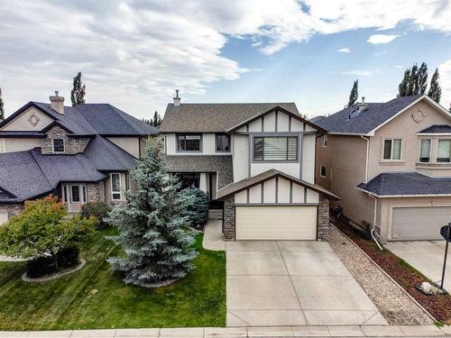 105 Everglade Circle Sw, Calgary, AB - Outdoor With Facade