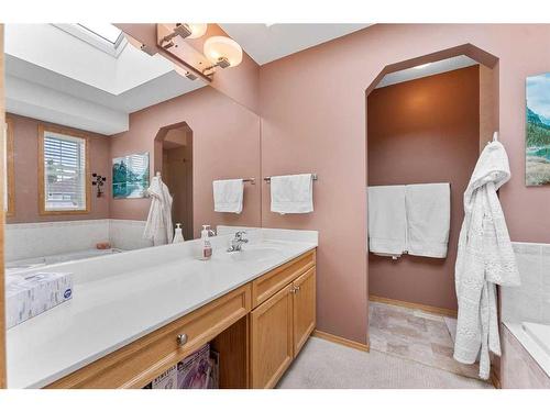 268 Rocky Ridge Bay Nw, Calgary, AB - Indoor Photo Showing Bathroom