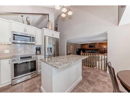 8 Riverside Crescent Se, Calgary, AB - Indoor Photo Showing Kitchen With Stainless Steel Kitchen With Upgraded Kitchen