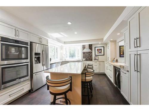 5128 Viceroy Drive Nw, Calgary, AB - Indoor Photo Showing Kitchen With Upgraded Kitchen